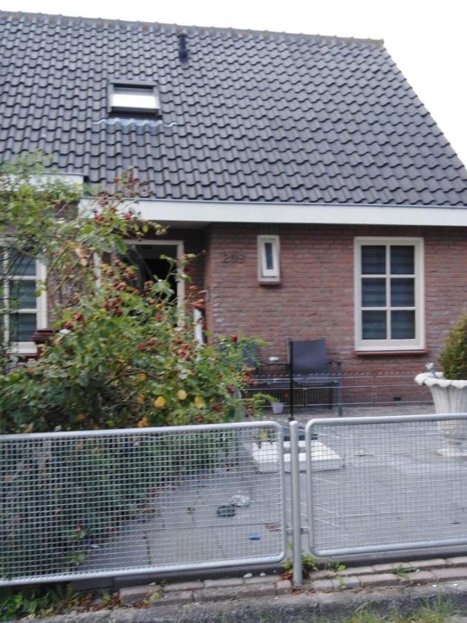 Dendolili Room Amsterdam Bagian luar foto